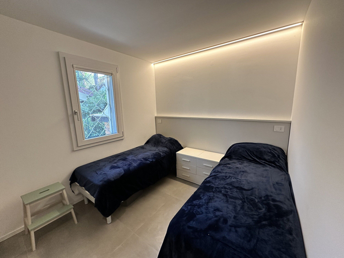 Room 3, Lovely Stay for Families With Garden and Fireplace, Udine
