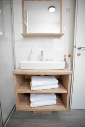 Bathroom 2, Mobile Home Aura With Jacuzzi, Vodice