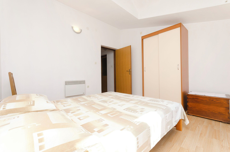 Room 2, Apartment Quiet Corner Jezera, Tisno