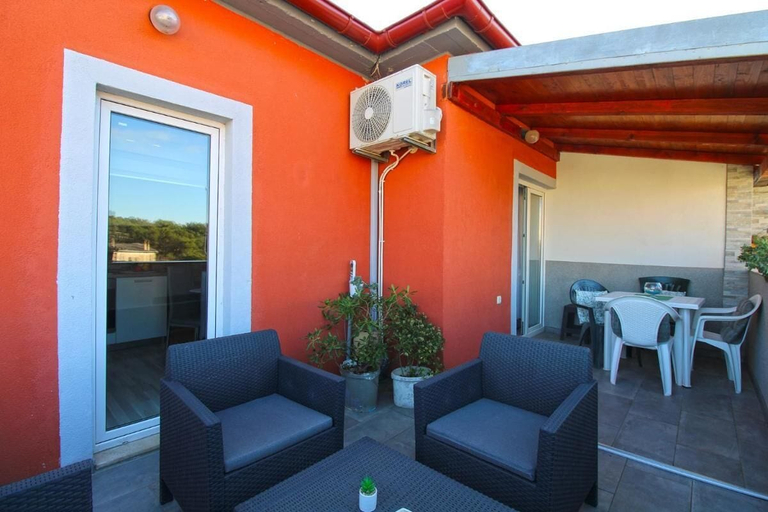 Primary image, Spacious Apartment With Terrace and BBQ, Fažana