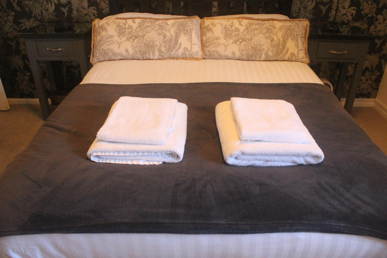 Bedroom 2, Royal George, Northamptonshire