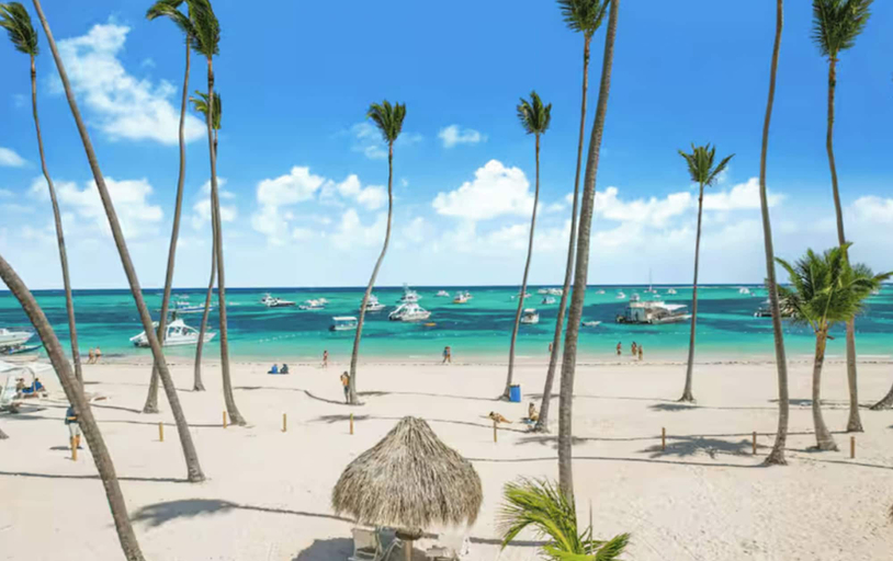 Beach 4, TROPICAL de SOL CARIBE playa LOS CORALES, Salvaleon de Higuey
