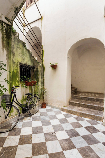 Property grounds, La Casa Sul Mercato Antico, Palermo