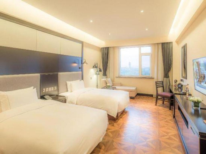 Bedroom 2, Lan Hotel and Spa ChangBaiShan, Baishan