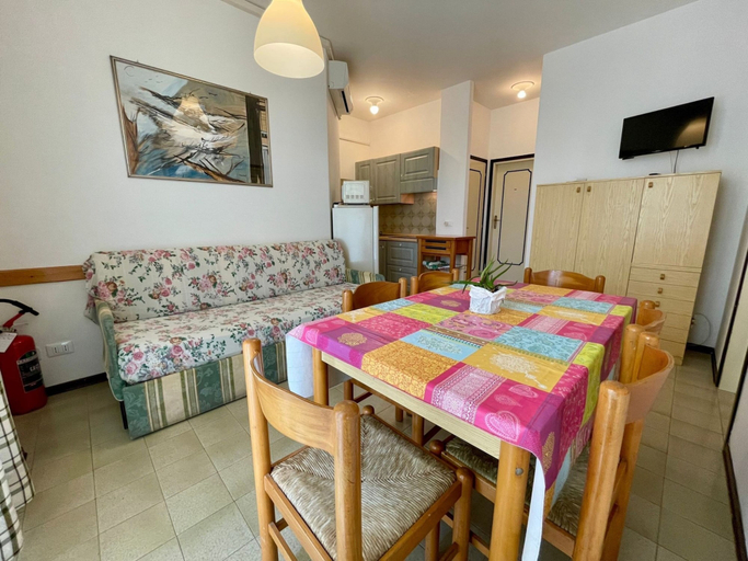 Others 3, Homely Apartment With Shared Pool, Venezia