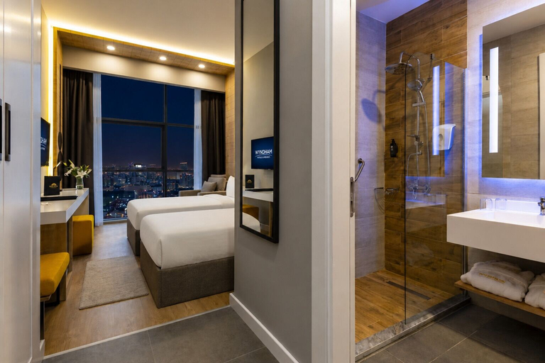 Bathroom 5, Days Inn & Suites by Wyndham Istanbul Esenyurt, Esenyurt