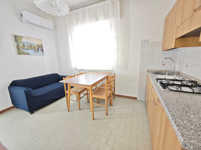 Interior 3, Cozy Ground-floor Retreat Near the sea, Udine