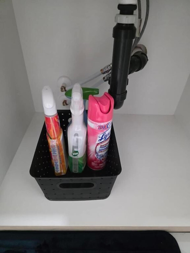 Bathroom amenities 3, Cozy Irvine Creek Walk-out Suite 10 Mins to YEG, Division No. 11