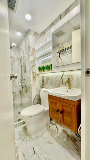 Bathroom, Azure Urban Resort Residences, 1BR Santorini 18th Floor, Taguig