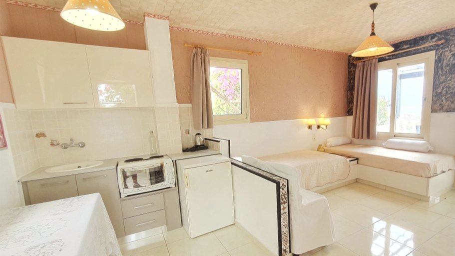 Others 5, Apartment for A Pleasant Holiday In A Beautiful Complex With Shared Pool and Ac, Crete