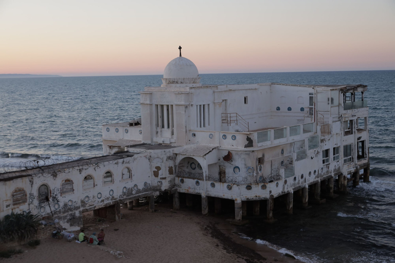 Exterior, L'écume Blanche - Apartment With Feet in the Water, La Marsa