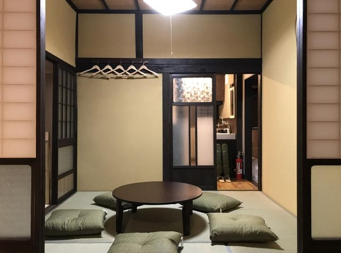 Others 5, Jinichi, Gujō