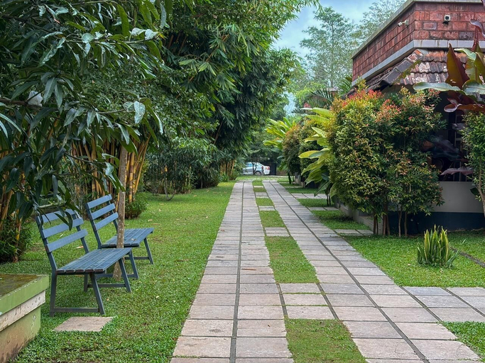 Property grounds, Maple Grove Villa Resort, Wayanad