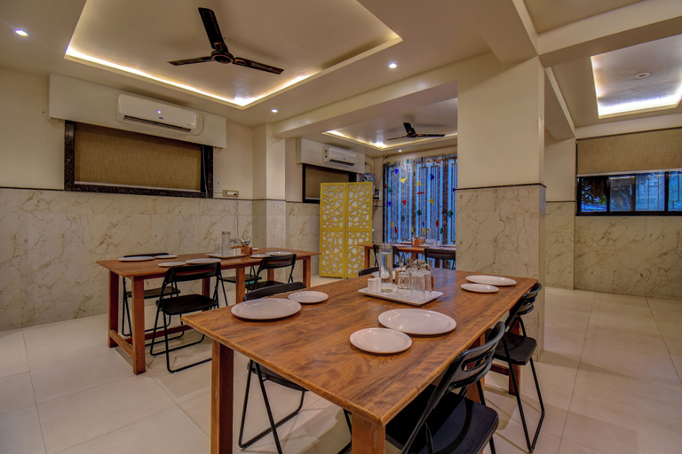 Food & Drinks 5, VITS Select Kharadi Pune, Pune