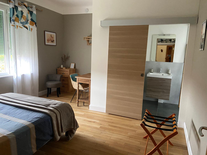 Bedroom 3, Chambres et table d'hotes Le Pontet, Tarn