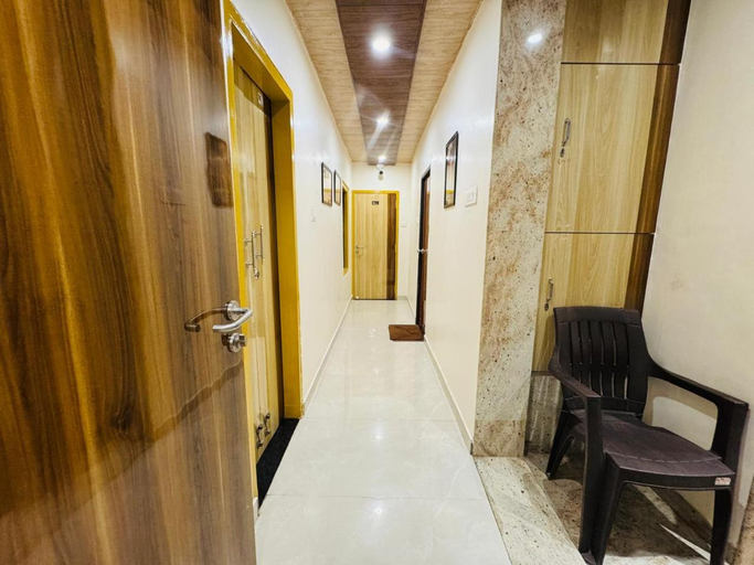 Public Area 3, Shree KB Guest House Varanasi, Varanasi