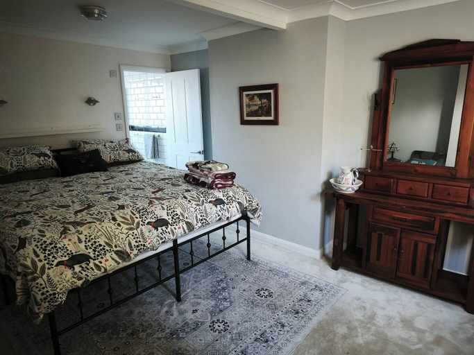 Room 3, Groombridge 1 Bed Self Catered Flat, can Sleep 4, East Sussex