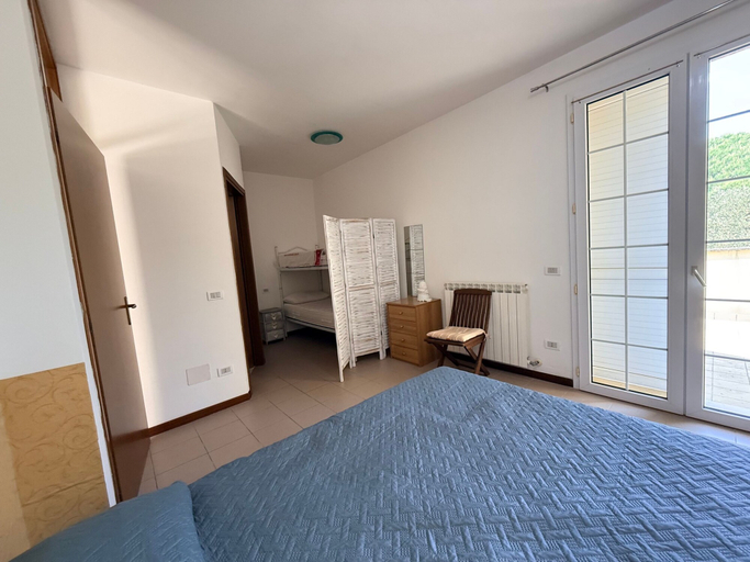 Room 3, Apartment With Large Terrace in Rosolina Mare, Rovigo