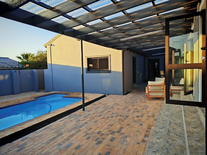 Terrace/patio 3, Room-courtyard Double Room With Shared B, City of Cape Town