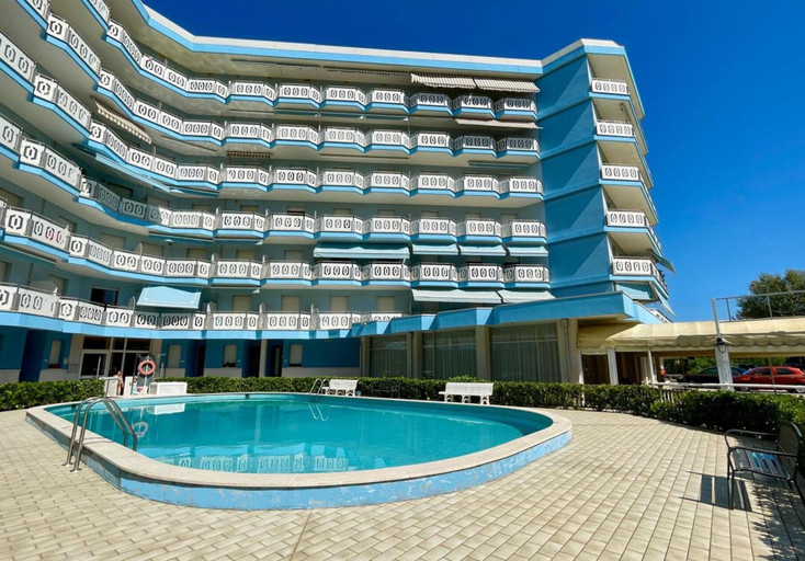 Others 3, Seafront Apartment With Pool, Venezia