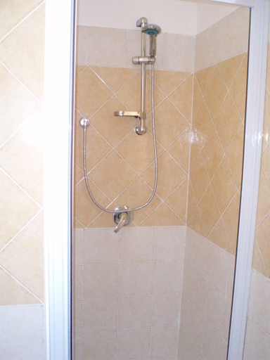 Bathroom 4, Modern 1 bed Apartment Sleep 3 sea View Only 700mt From sea, Sassari