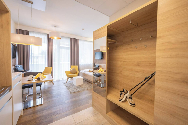 Interior 5, Stylische Wohnung im Grazer Süden für 2 Personen, 24-7 Self Check-in, Graz