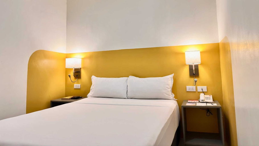 Bedroom 3, Travelbee Airport Inn, Lapu-Lapu City