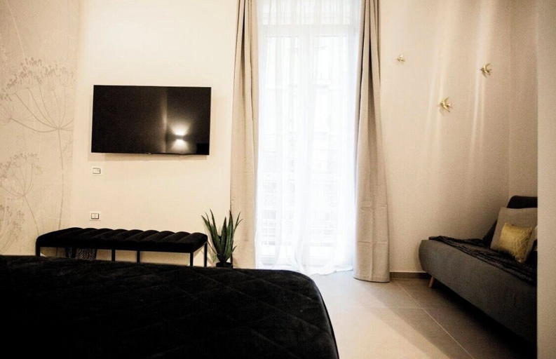 Interior, Switch holiday 9, La Spezia
