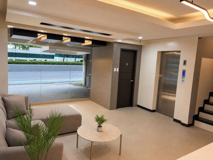 Lobby 5, Inn De Avenida Quezon City, Quezon City