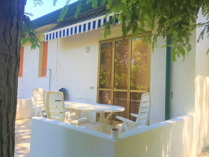 Others 1, Comfortable Villa in Bibione Pineda, Venezia