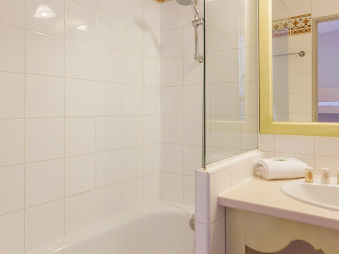 Bathroom 5, Riverside Stay Near Cannes, Alpes-Maritimes