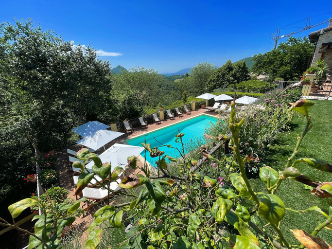 Pool 5, Luxurious Umbrian Retreat for 10 With Private Terrace and Pool, Perugia