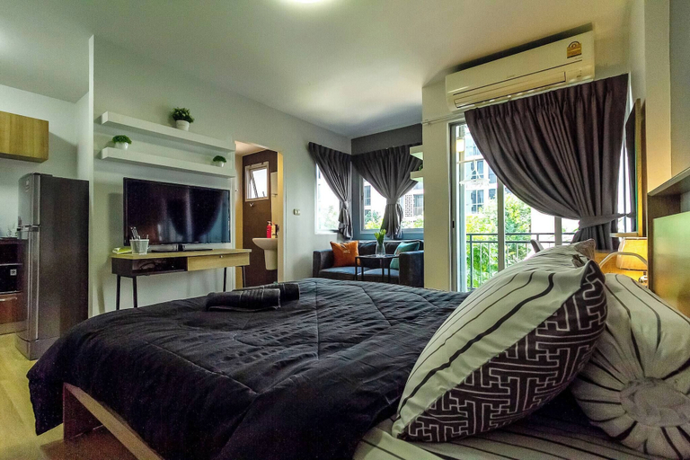 Room 5, TC Contel At BTS Onnut Century, Phra Khanong