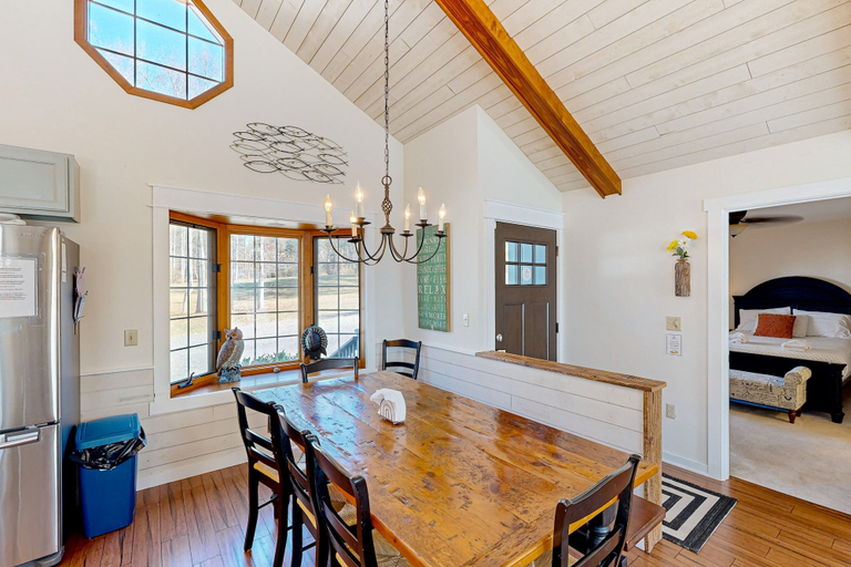 Room 4, Spacious House With Water View, Kayaks, Foosball Table, Deck, Firepit, Spotsylvania