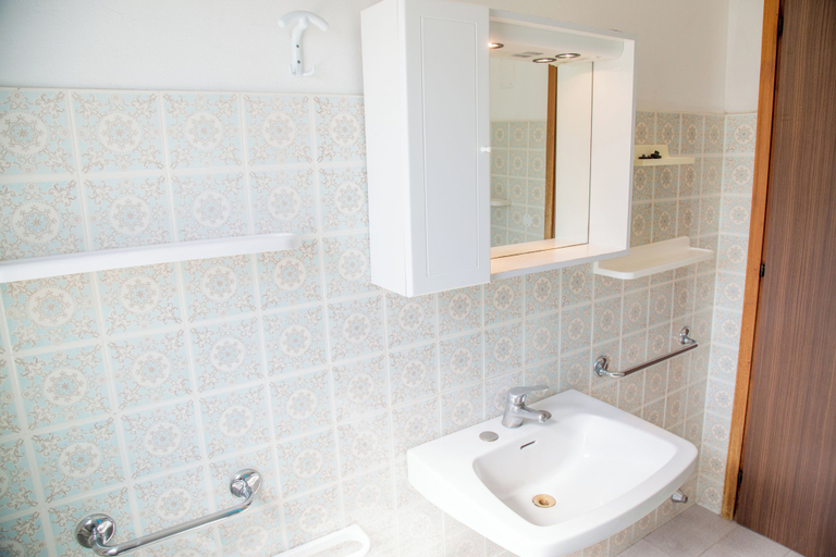 Bathroom 5, Two Bedroom Flat Close to the Beach in Eraclea, Venezia