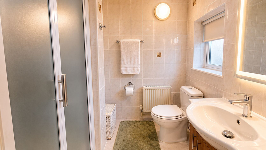 Bathroom 3, Smartsway Hotel & Wellness, East Sussex