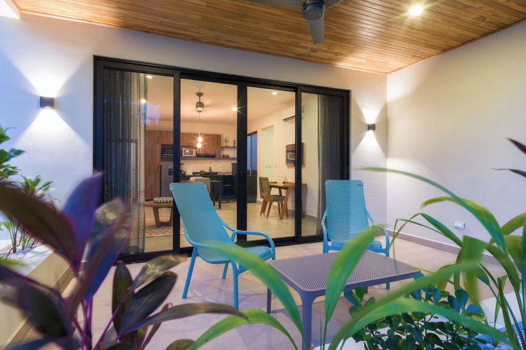 Terrace/patio 4, Bo Jungle - Steps to Tamarindo Beach - Surf & Pool #3, Santa Cruz