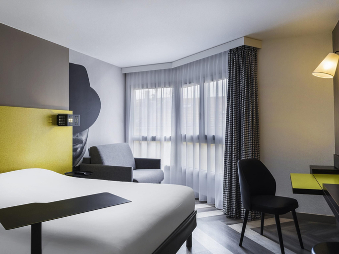 Bedroom 4, ibis Styles Nice Vieux Port, Alpes-Maritimes