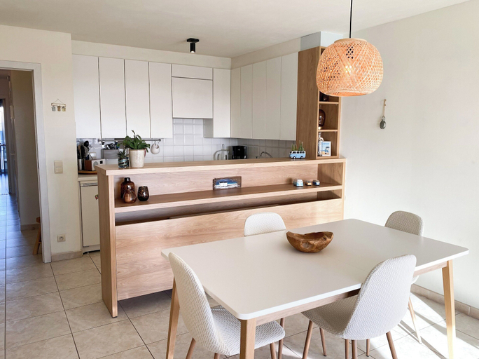 Dining 2, Sunny-side Apartment in Nieuwpoort, West-Vlaanderen