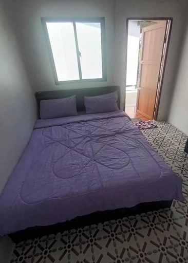 Room 5, Double Room fan Outer Bathroom 2, Muang Rayong