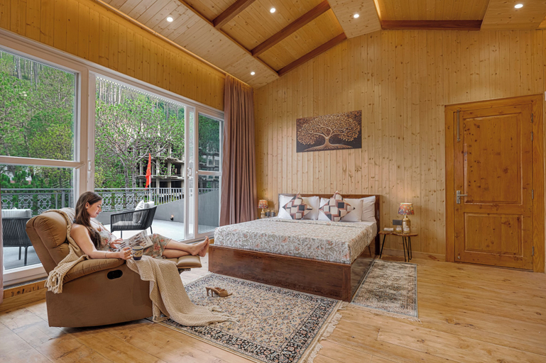 Room 3, ELIVAAS Bask and Blessings Meadows 3BHK, Solan