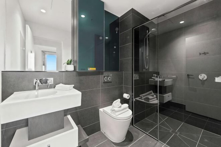 Bathroom, A Lux & Cozy Apt Next to Southern Cross Station, Melbourne