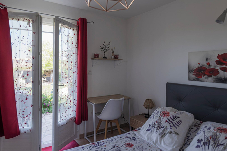 Bedroom 4, Chambre d'hôtes Les Cigales, Gard