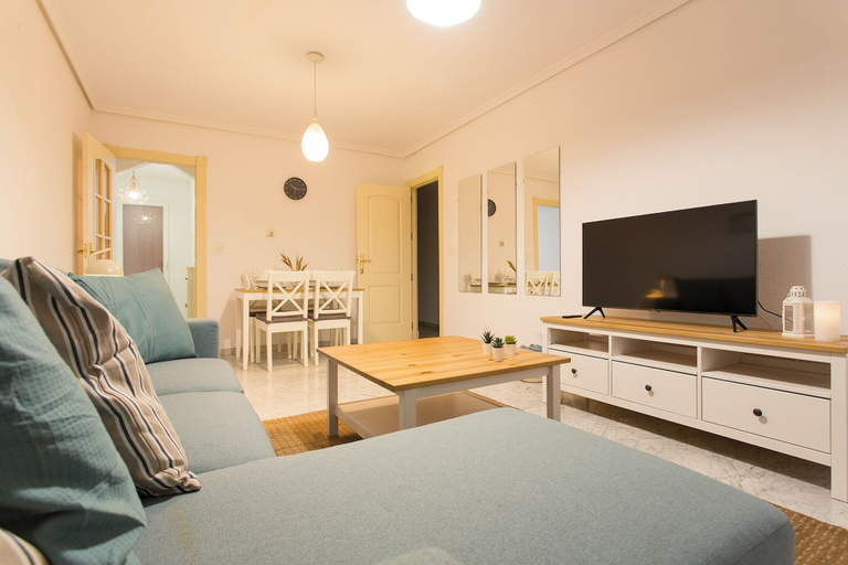 Room 4, Comfort and Beauty With Parking Space Included, Granada
