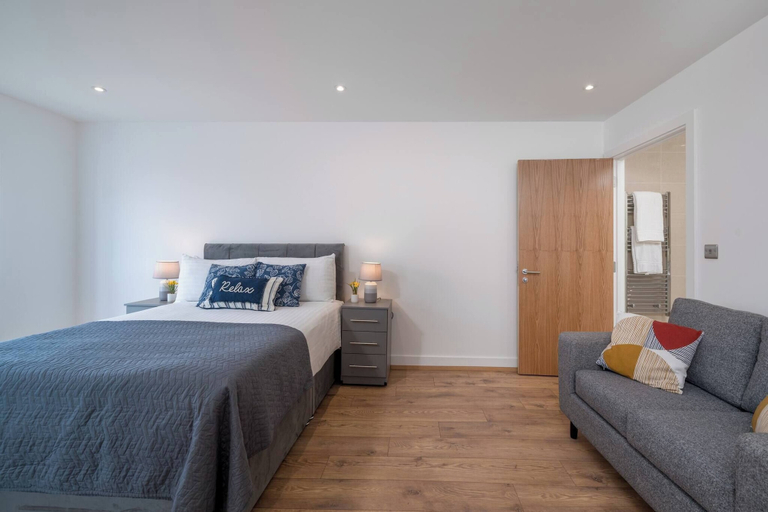 Room 3, Skyvillion-apartments Near River Thames Excel & O2 Woolwich, London