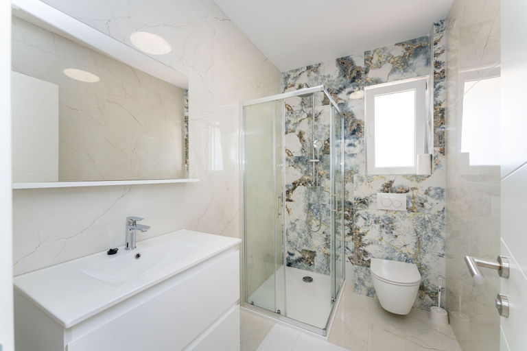 Bathroom 3, Deluxe Apartment Rita 3, Novalja
