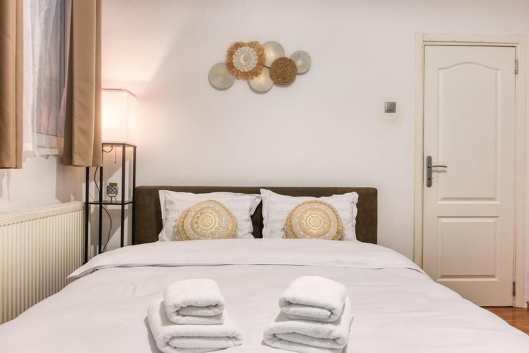 Bedroom 4, Quiet Studio Old Town - Pumo Properties, Municipiul Bucuresti