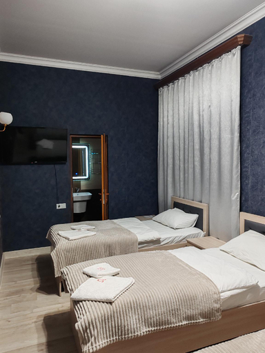 Bedroom 3, Tegh Hotel