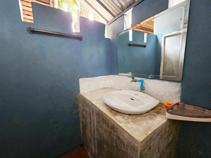Bathroom, Longbeach Kohphayam, Muang Ranong