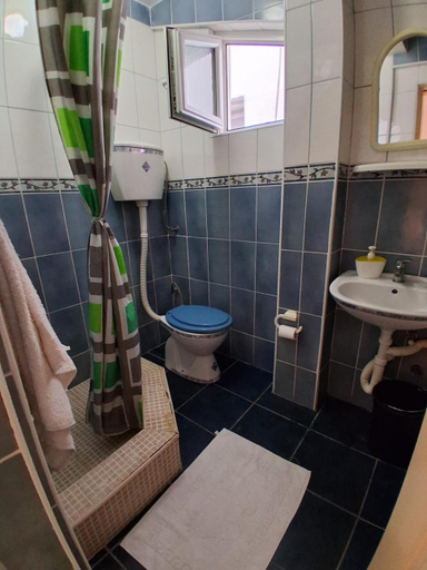 Bathroom 4, Vila Alby